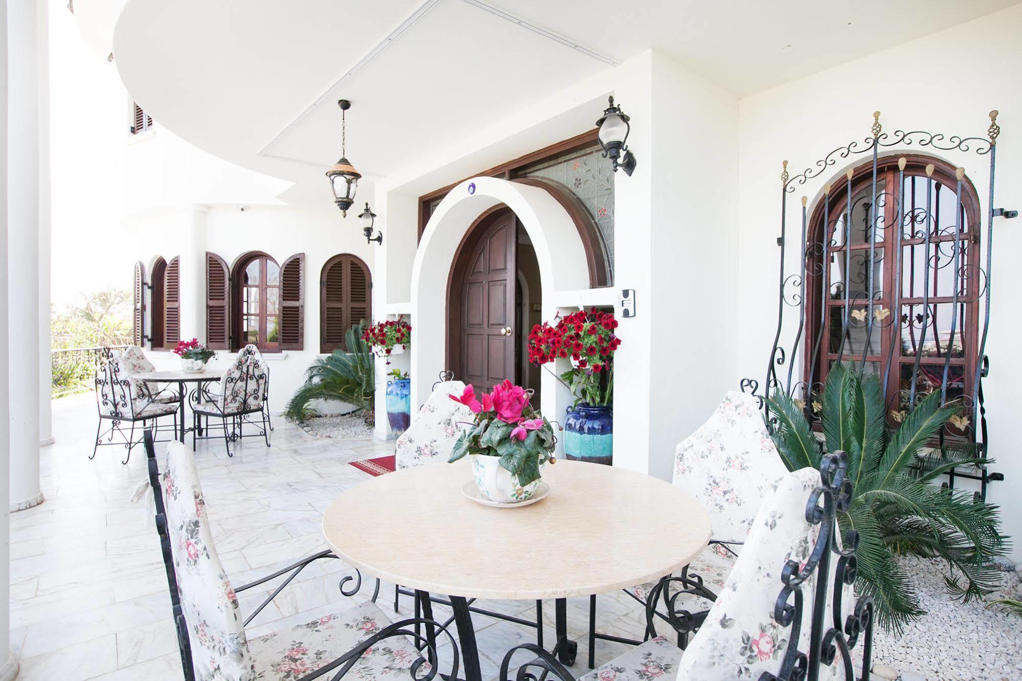 Meryem'S Hotel Agios Epiktitos Exteriér fotografie